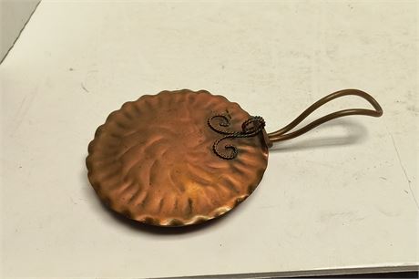 Vintage Gregorian Copper 104 Silent Butler. Signed Hammered Crumb Keeper
