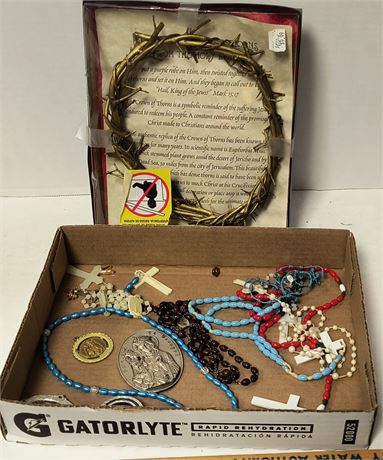 Lot Of Rosaries & Wood Tree Topper