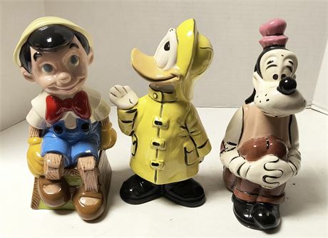 Collectible Walt Disney Statues. Some Have Damage To Them.