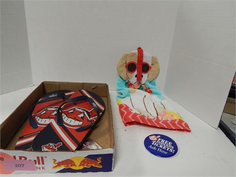 Cleveland Indians Flop Flops & Button & Misc. Items