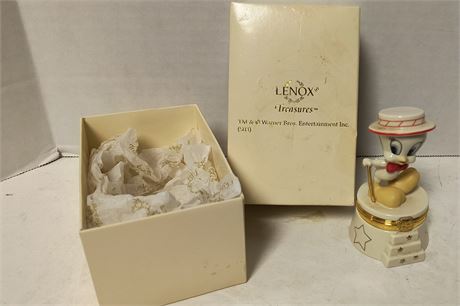 Lenox Treasures Showstopper Tweety Treasure Box
