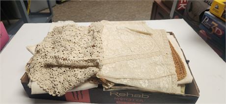 Lot Of Vintage Linens