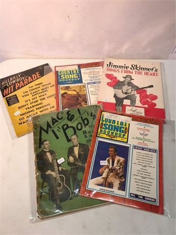 Stack of 5 Vintage Country Magazines (#1)