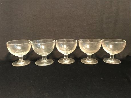 Set of 5 Etched with Grape and Leafs Sorbet Glasses