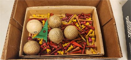 Wood Golf Tees & Golf Balls