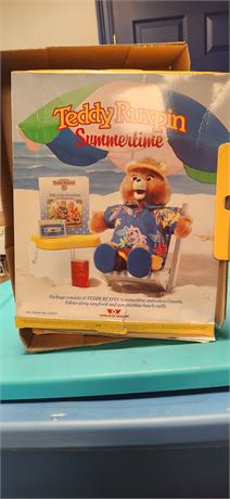 1987 Teddy Ruxpin Summertime Animation Cassette & Outfit & Book