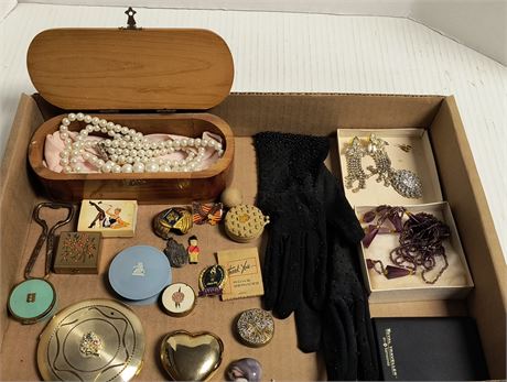 Lot Of Jewelry