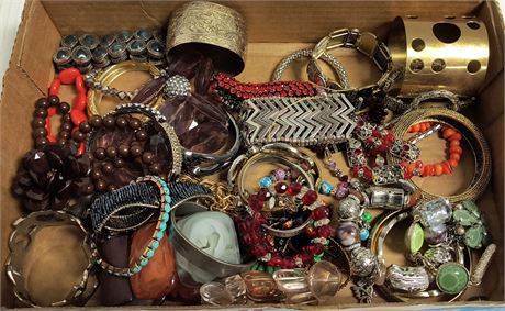 Lot Of Jewelry