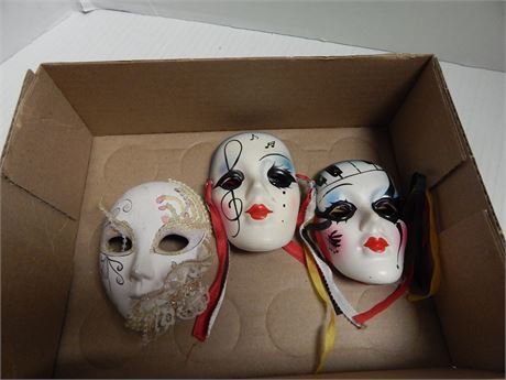 2 Decorative Masks