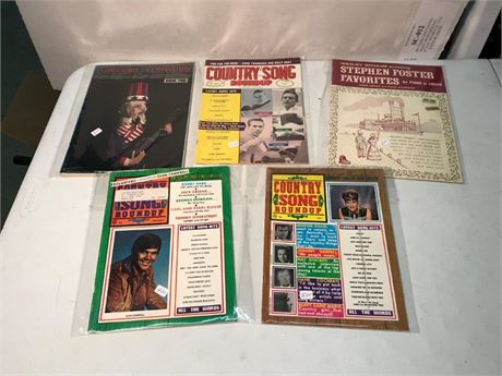 Stack of 5 Vintage Country Magazines