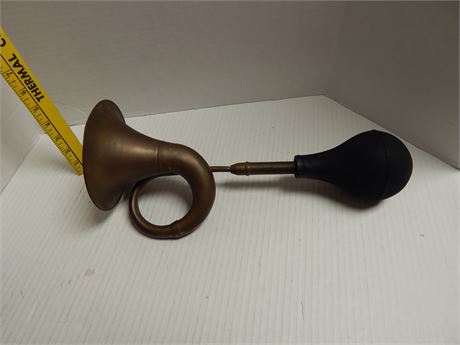 Vintage Horn. Tested & Works