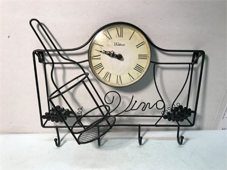 Wine-O'Clock Wall Clock Rack
