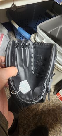Youth Baseball Glove
