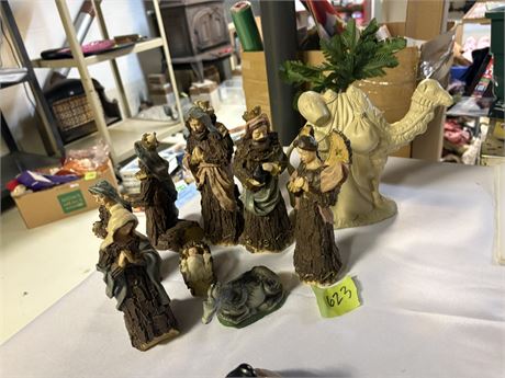 Nativity Set