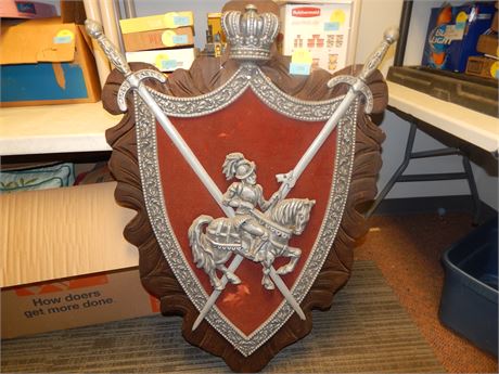 Large Vintage Crest Coat Of Arms Wood Plaque Wall Decor