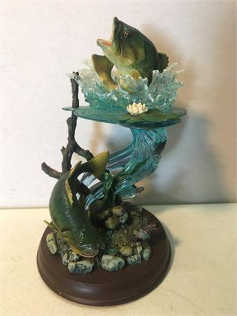 The Bradford Exchange Angler's Glory Freshwater Legends Statue