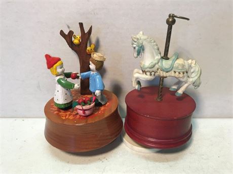 2 Music Boxes
