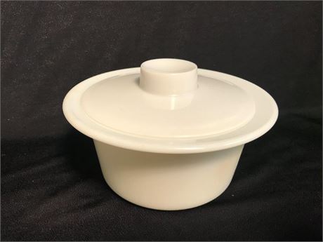 Pyrex #75 with Lid