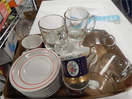 Lot of Glassware