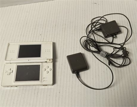 Nintendo DS Lite With Cords. Lid Is Broken