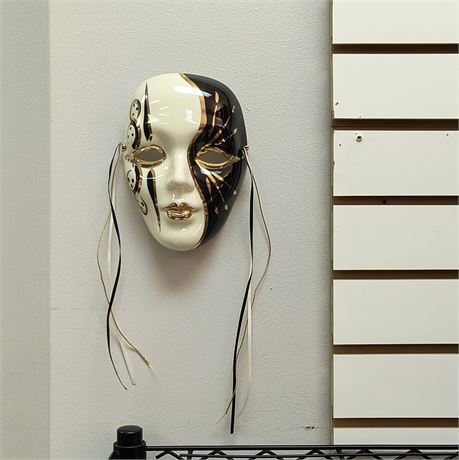 Decorative Ceramic Masque. Has Chip And Crack In Masque.