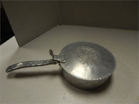 Small metal pan