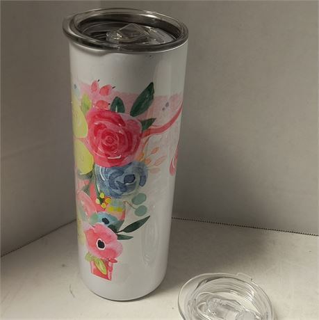 NEW Beverage Tumbler With Lid