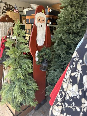 Wood Santa and Tree Decor