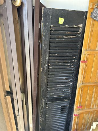 Wood Shutter