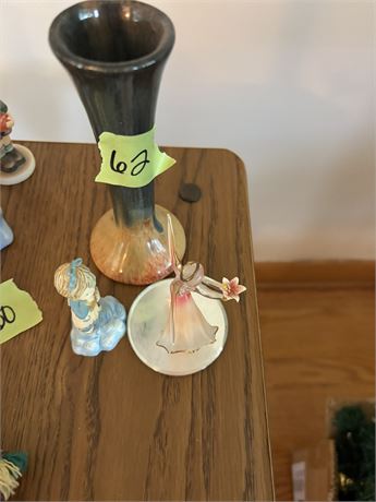 Figurines, Vase