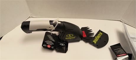 Sunjoe 2-in-1 Cordless Grass Shear + Hedge Trimmer 7.2V MAX Lithium-ion