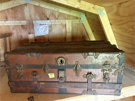 Vintage Chest