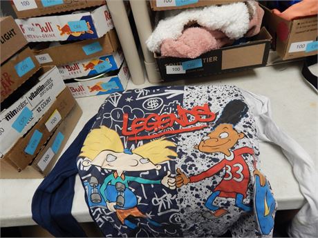 Nickelodeon Legends Long Sleeve Shirt. Size Medium