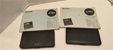 Sharp Model OZ-5600 Wizard 512KB Electronic Organizers