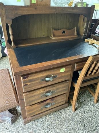 Desk and Hutch