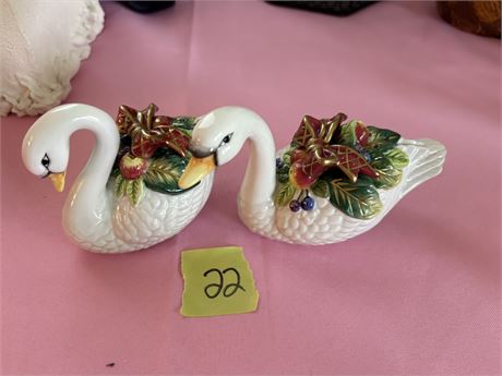 Salt & Pepper Shakers