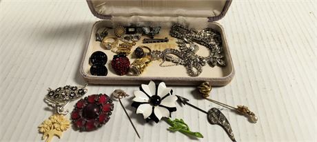Small Jewelry Box Of Jewelry