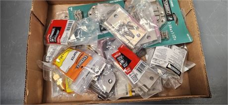 Flat Of Various Hinges