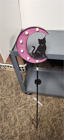 Solar Cat/Moon Solar Light.