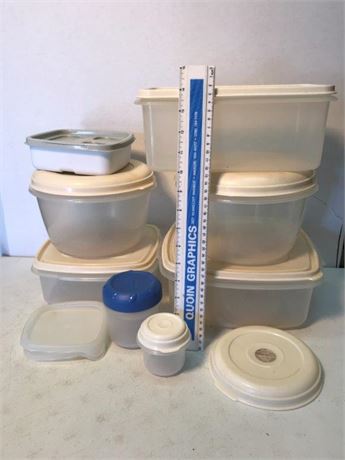 Rubbermaid Containers