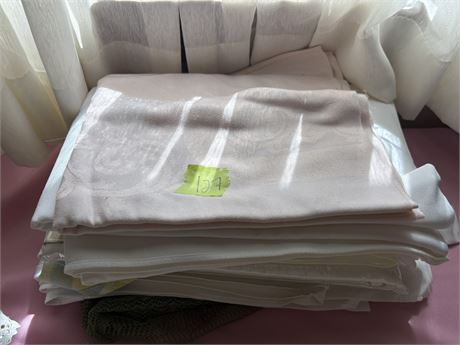 Linen Table Clothes