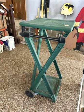 Curb Service Stand