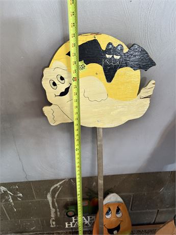 Halloween Wood Decor
