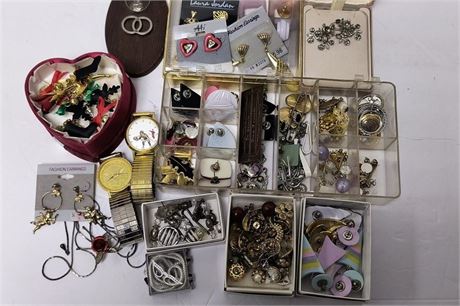 Flat Of Jewelry