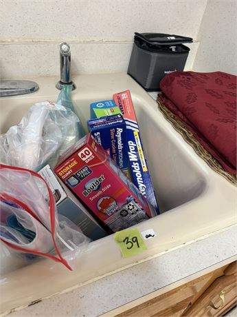 Misc Kitchen Lot