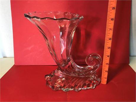 Heisey Cornucopia Glass Vase