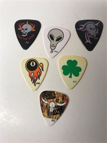 6 Guitar Picks