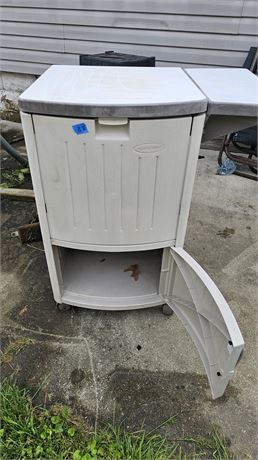 Suncast cooler