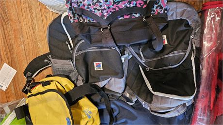 Dufflebags, totes