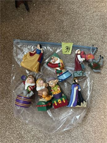 Disney Figurines, Toys